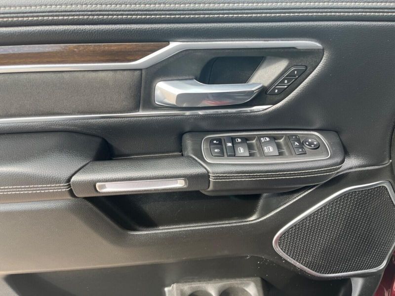2022 RAM 1500 LaramieImage 15