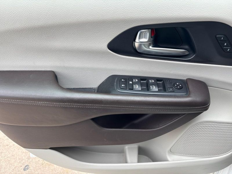 2020 Chrysler Pacifica Touring L PlusImage 13