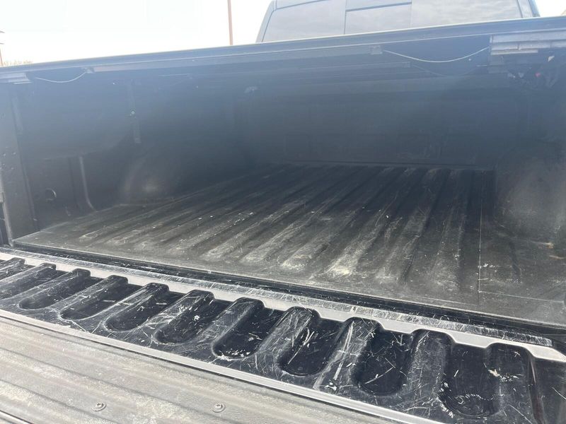 2017 RAM 1500 NightImage 14