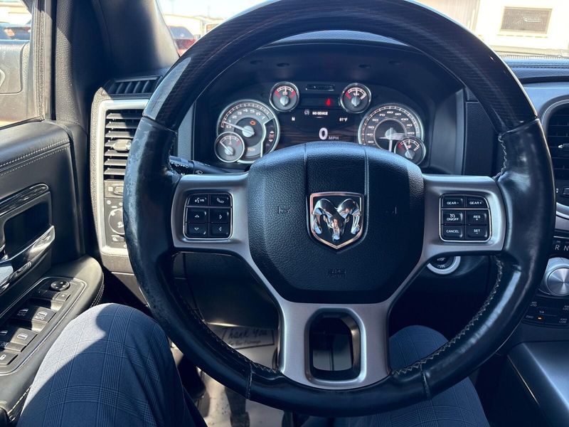 Used 2017 RAM 1500 LimitedImage 18