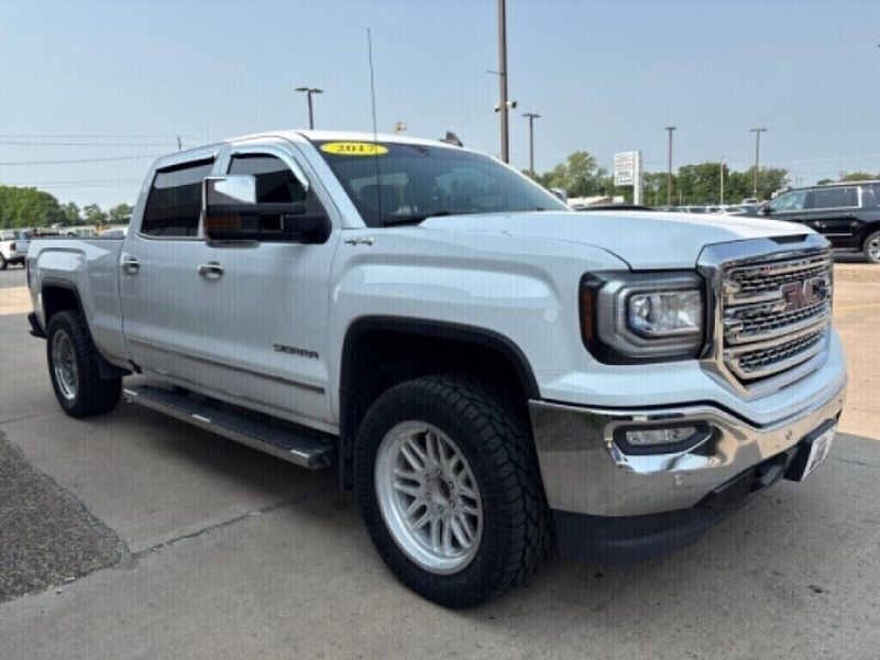 2017 GMC Sierra 1500 SLTImage 7