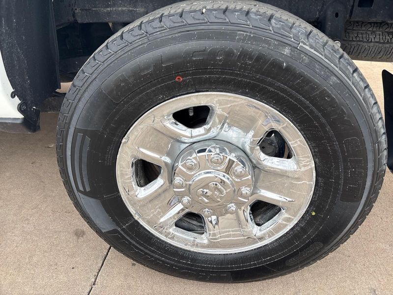 Used 2024 RAM 2500 TradesmanImage 11