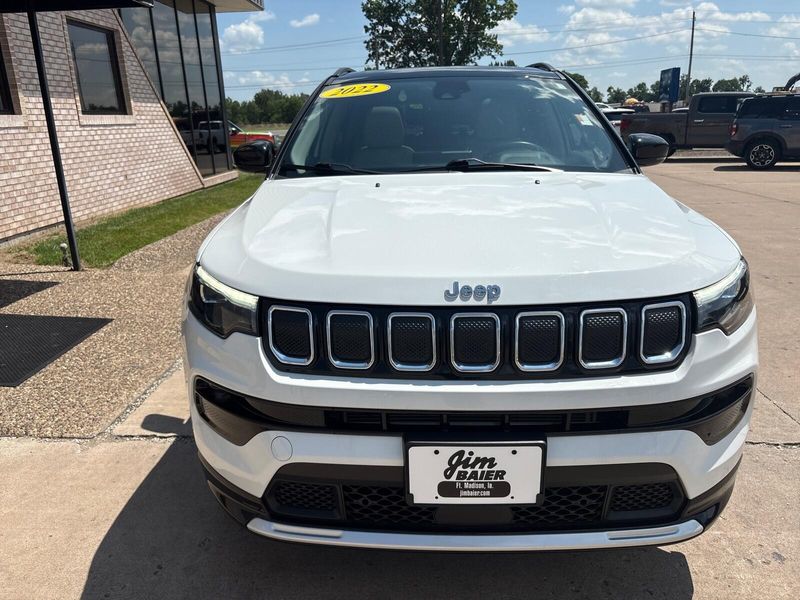 Used 2022 Jeep Compass LimitedImage 7