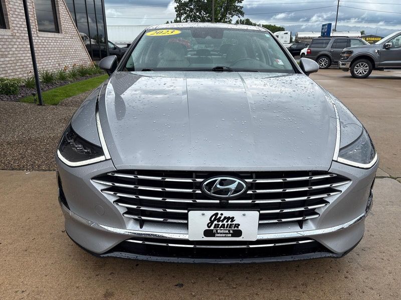 Used 2023 Hyundai Sonata Hybrid LimitedImage 6