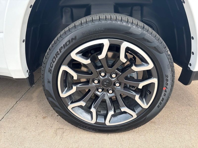 New 2026 RAM 1500 Limited Crew Cab 4x4 5