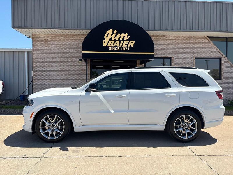 New 2026 Dodge Durango Gt Plus Awd Hemi V8Image 2