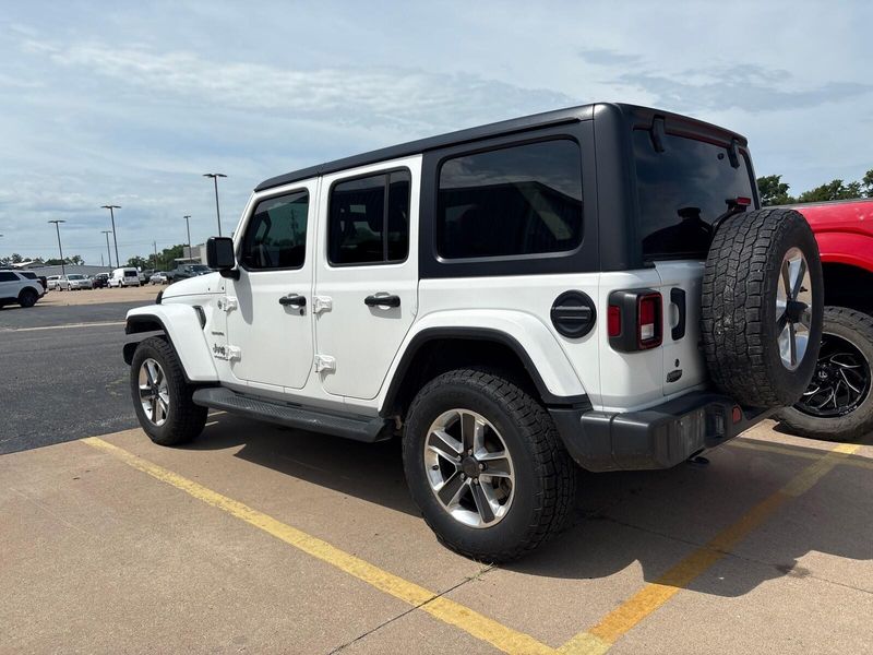 Used 2020 Jeep Wrangler Unlimited SaharaImage 3