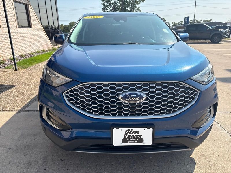 Used 2023 Ford Edge SELImage 6