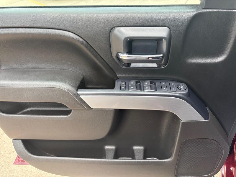 Used 2015 Chevrolet Silverado 1500 LTImage 14