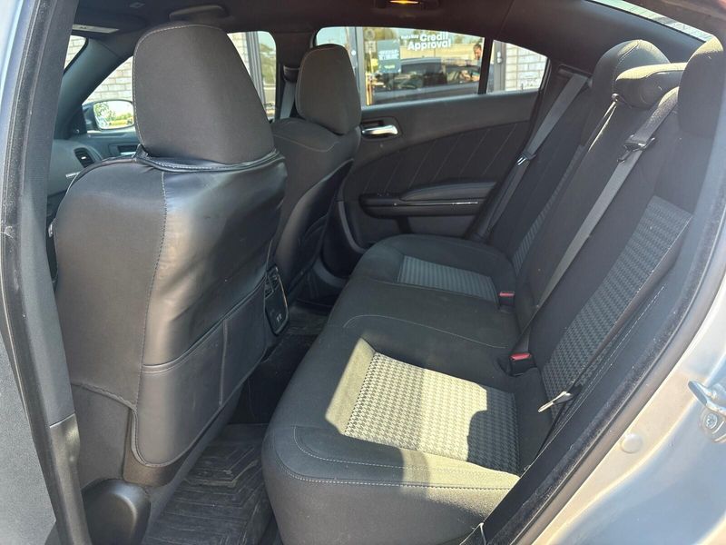 Used 2020 Dodge Charger GTImage 4