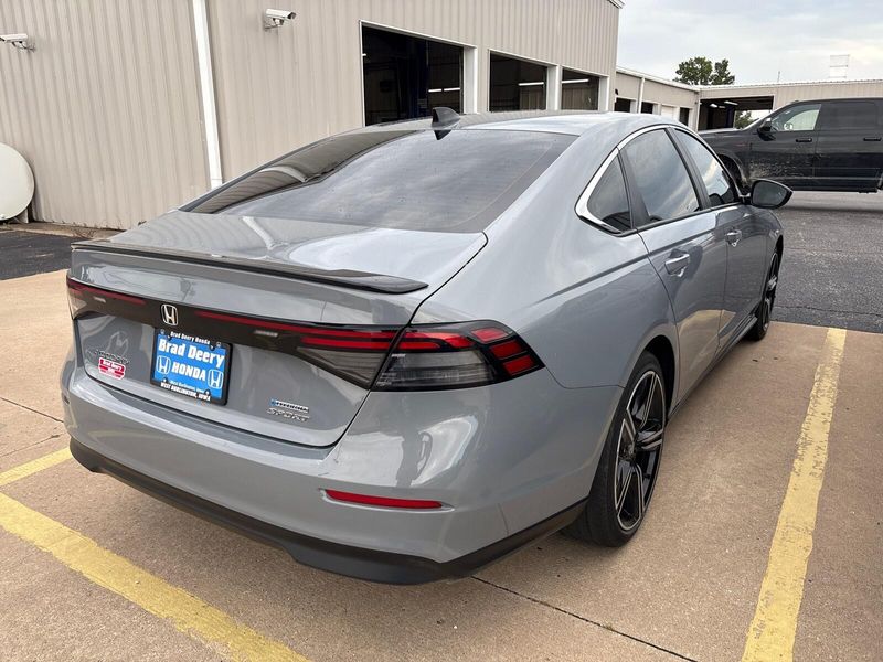Used 2023 Honda Accord Hybrid SportImage 11
