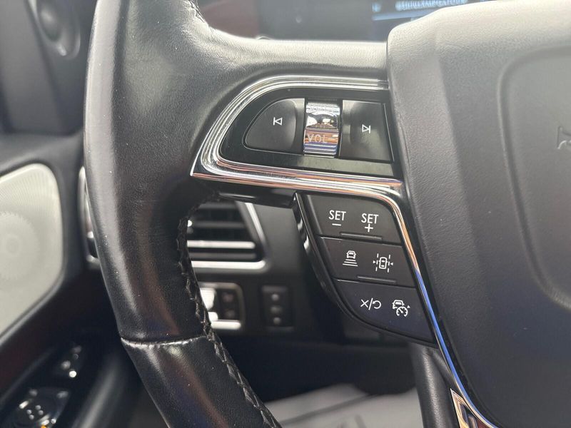 2022 Lincoln Navigator ReserveImage 18