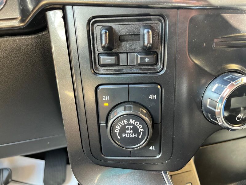 2021 Ford F-150 XLTImage 19