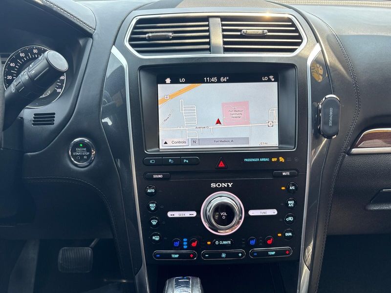 2019 Ford Explorer PlatinumImage 21