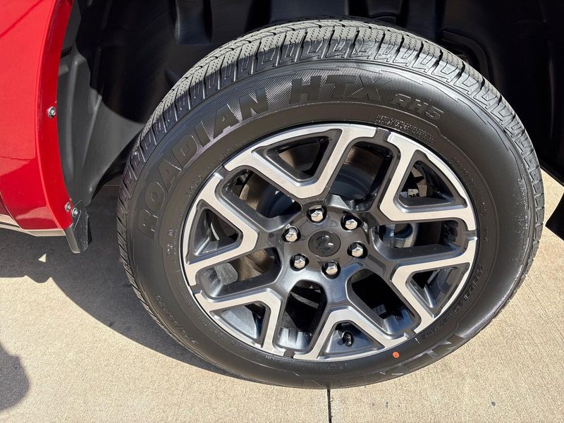 New 2026 RAM 1500 Laramie Crew Cab 4x4 5