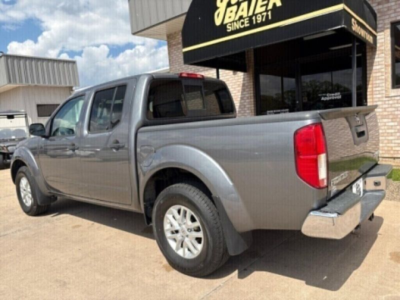 2018 Nissan Frontier SV V6Image 10