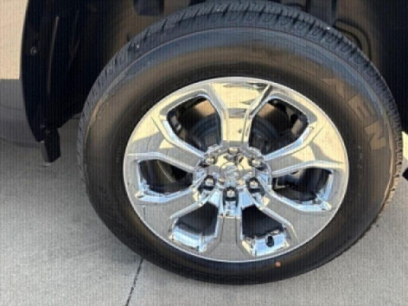 2025 RAM 1500 Big Horn Crew Cab 4x4 5