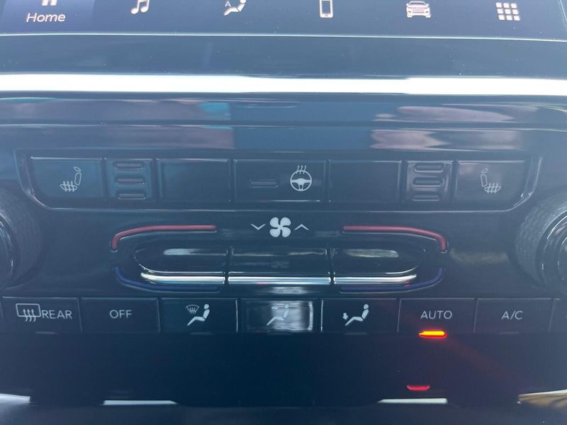 2021 Jeep Grand Cherokee L AltitudeImage 21