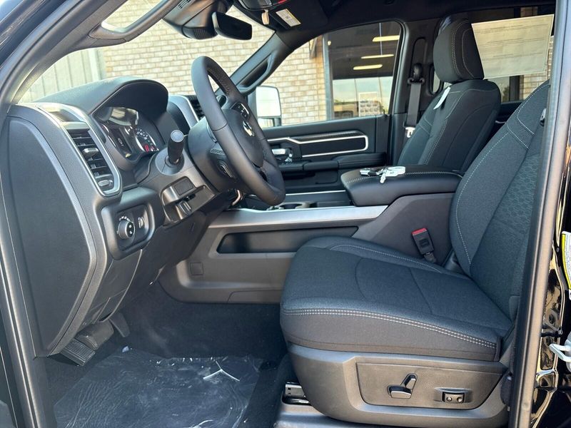 New 2025 RAM 2500 Big Horn Crew Cab 4x4 6