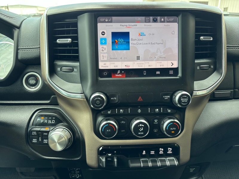 2022 RAM 1500 LaramieImage 31