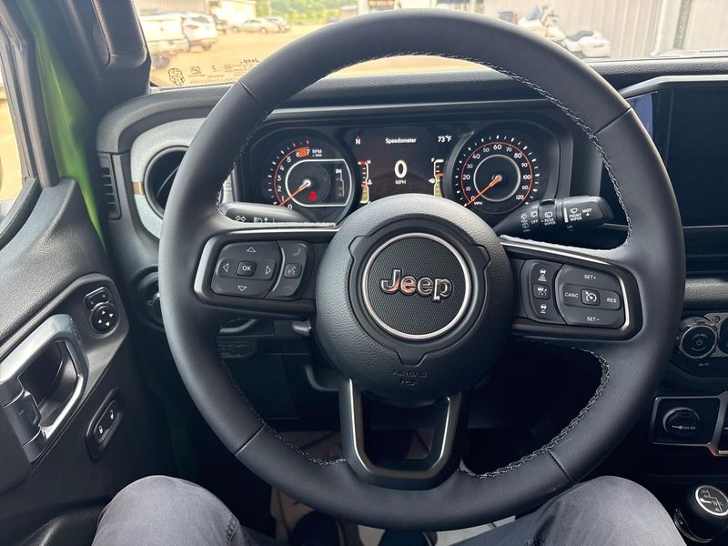 New 2025 Jeep Wrangler 4-door Sport SImage 13