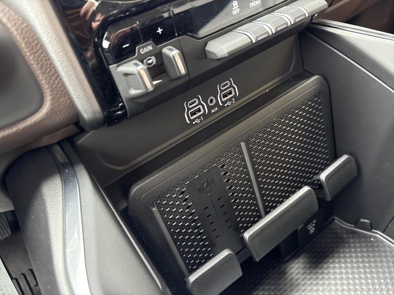 New 2026 RAM 1500 Laramie Crew Cab 4x4 5