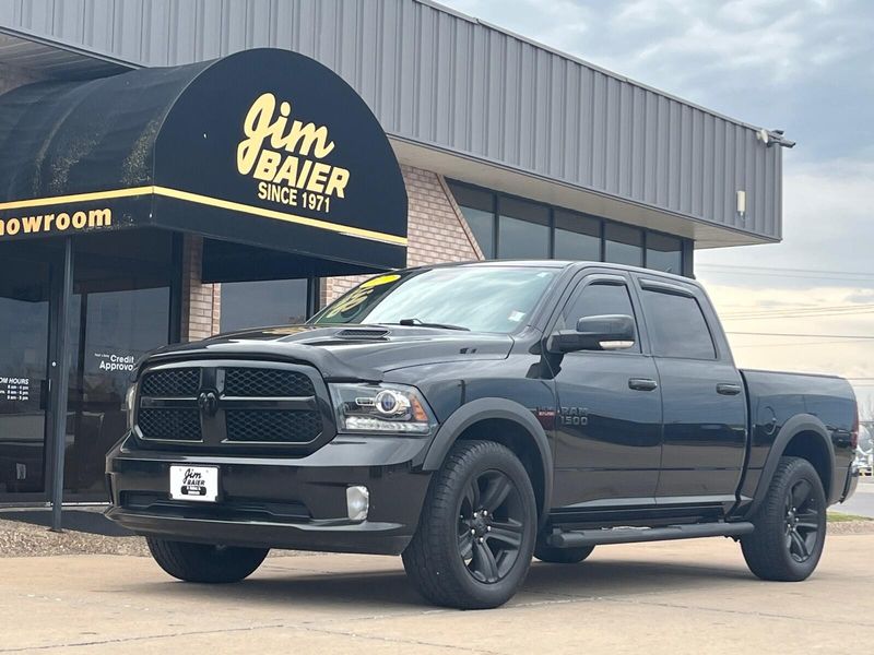 2017 RAM 1500 NightImage 1