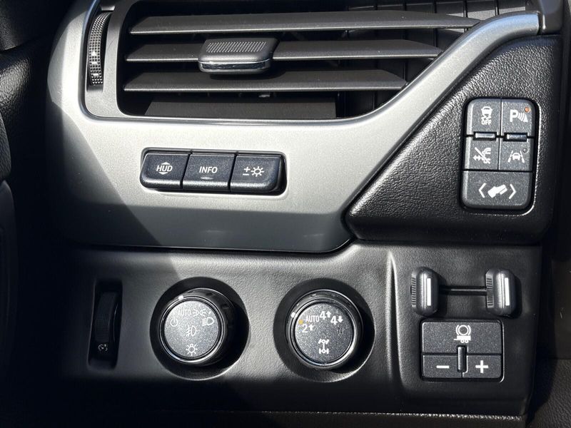 Used 2019 Chevrolet Tahoe PremierImage 18