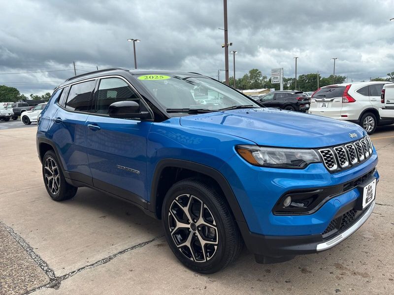 2025 Jeep Compass Limited 4x4Image 7