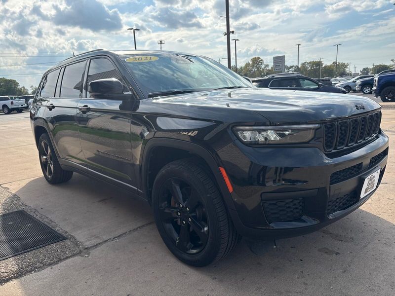 Used 2021 Jeep Grand Cherokee L AltitudeImage 8