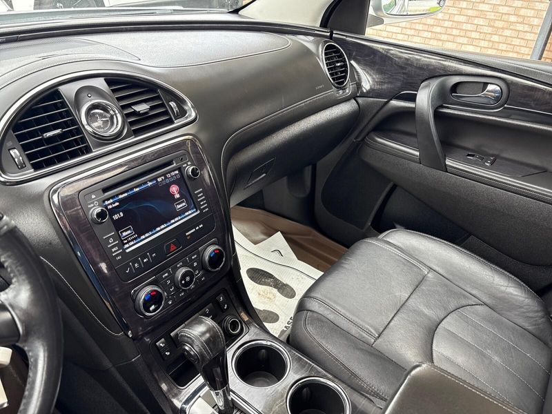 2016 Buick Enclave LeatherImage 18