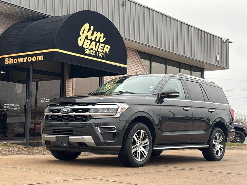 Used 2023 Ford Expedition LimitedImage 1
