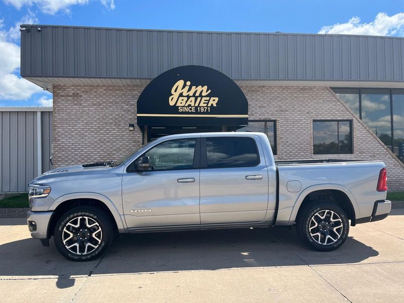 2025 RAM 1500 Laramie Crew Cab 4x4 5