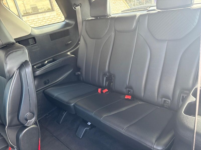 Used 2024 Hyundai Palisade SELImage 5