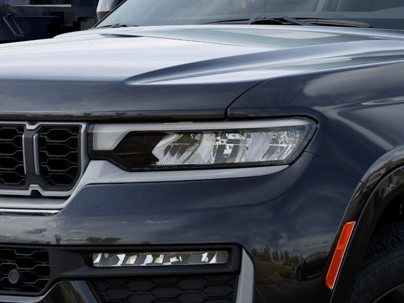New 2026 Jeep Grand Cherokee L Limited Reserve 4x4Image 30