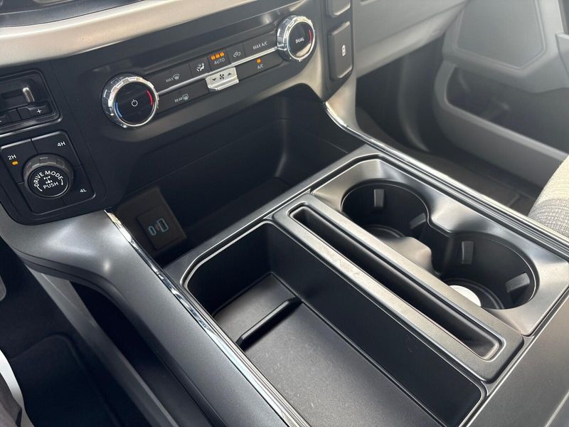 Used 2022 Ford F-150 XLTImage 19