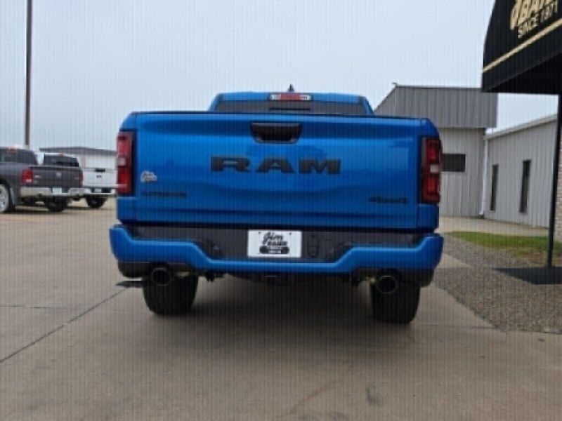 2025 RAM 1500 Laramie Crew Cab 4x4 5