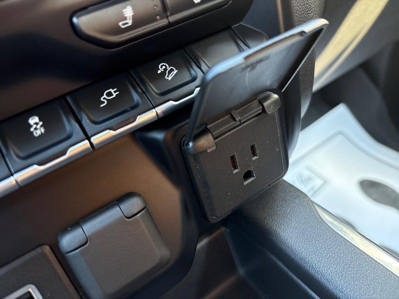 Used 2019 Chevrolet Silverado 1500 LT Trail BossImage 21