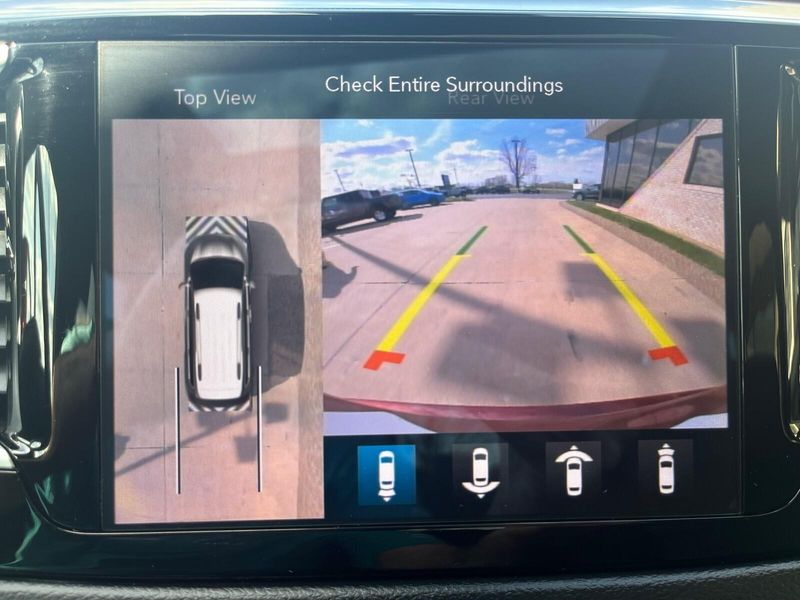 2020 Chrysler Pacifica Touring L PlusImage 24