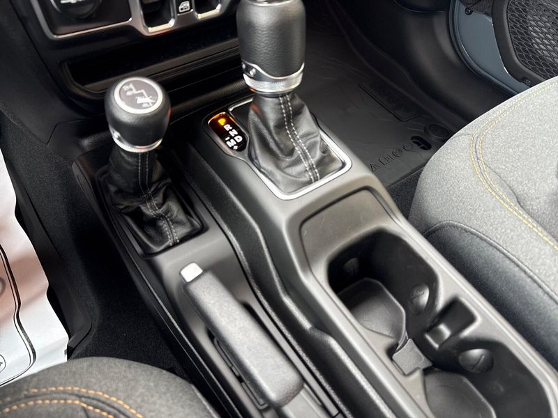 New 2026 Jeep Wrangler 4-door Sport SImage 15