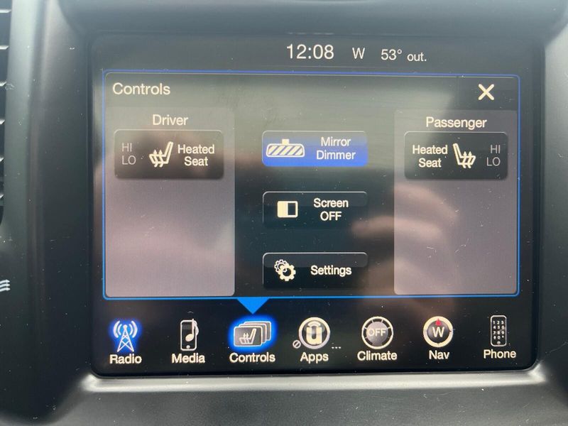 2016 Chrysler 300 300SImage 22
