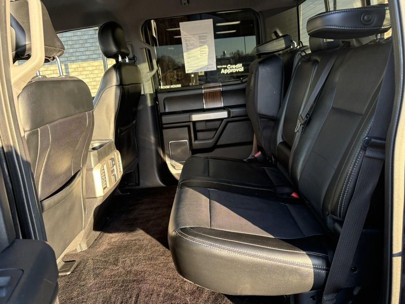 Used 2015 Ford F-150 LariatImage 4