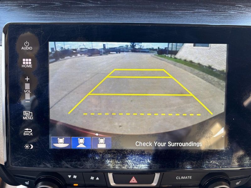 Used 2018 Honda Clarity Plug-In Hybrid TouringImage 19