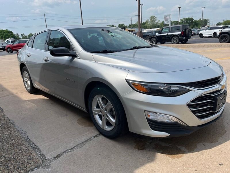 2021 Chevrolet Malibu LSImage 7