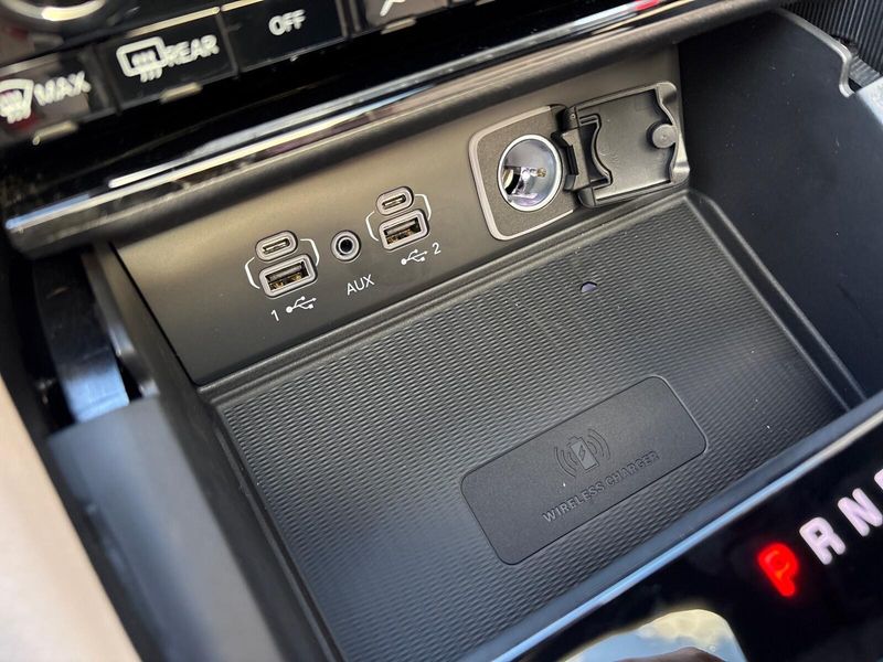 New 2025 Jeep Grand Cherokee L Limited 4x4Image 20