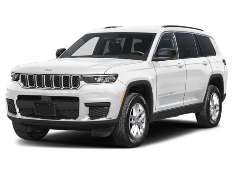 New 2027 Jeep Grand Cherokee LimitedImage 1