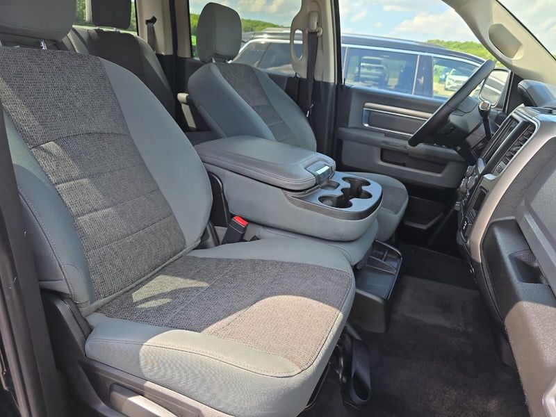 2017 RAM 2500 SLTImage 5