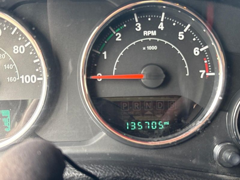 Used 2015 Jeep Wrangler Unlimited SportImage 18