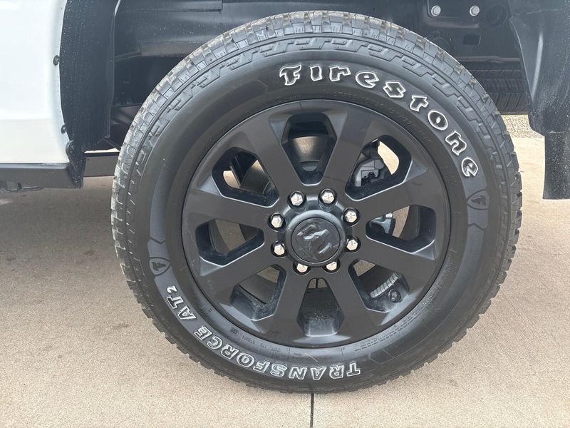 New 2026 RAM 2500 Black Express Crew Cab 4x4 6