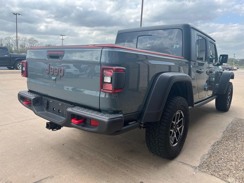 2024 Jeep Gladiator RubiconImage 8
